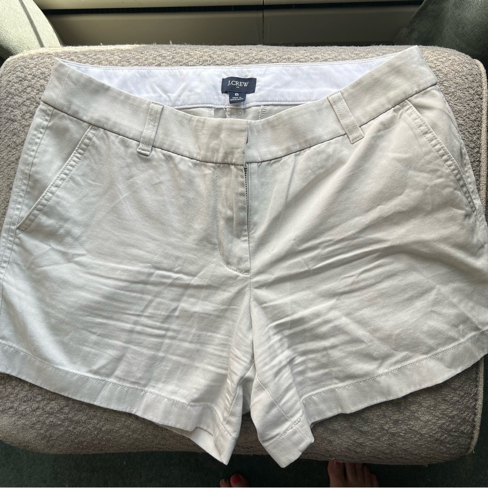J Crew ladies khaki chino shorts